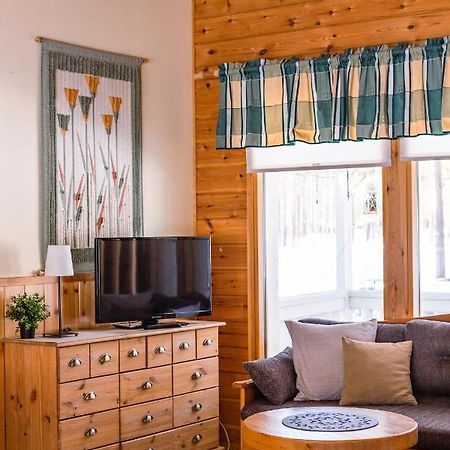 Petaejaekylae Villa Kuusamo Ngoại thất bức ảnh