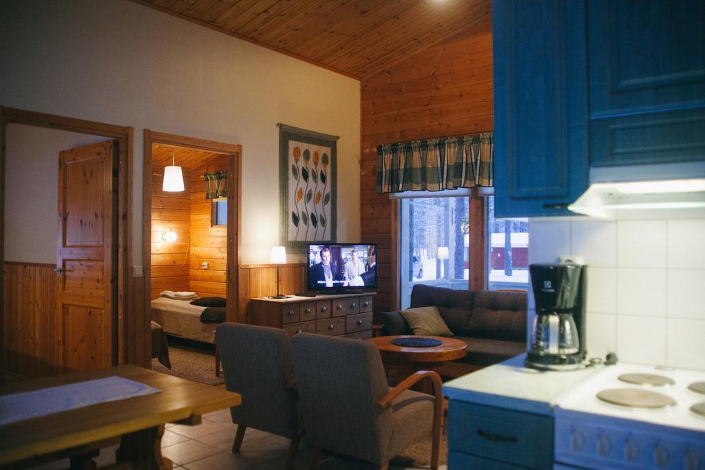 Petaejaekylae Villa Kuusamo Ngoại thất bức ảnh